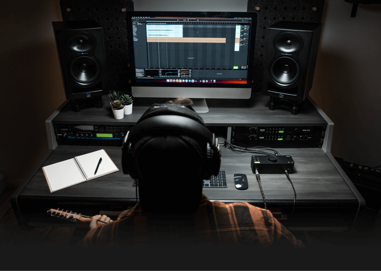 EVO 8 Audio Interface Make great recordings effortless